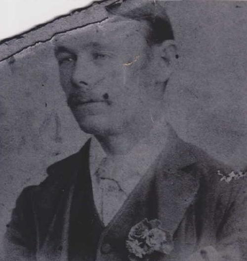 Samuel Mansell 3205 (Photo: Neville Thomas, Northampton WA)